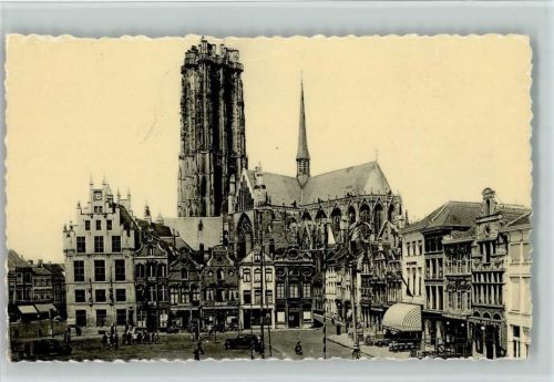 Malines Grote Markt St. Romboutstoren