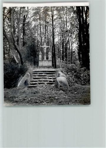 Leer Treppen zum Kreuz Denkmal Foto 11 x 12 cm