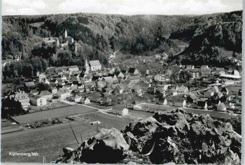 Kipfenberg Felsen Feld Haus