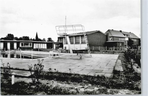 Vörden Schwimmbad Sprungturm Haus Zaun