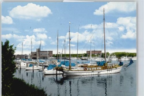 Harlesiel Hafen