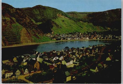 Alken Berg Fluss Haus Baum
