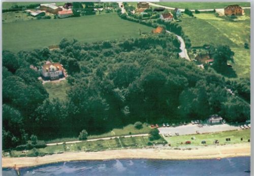 Westerholz Fliegeraufnahme Meer Feld Haus Baum Strand