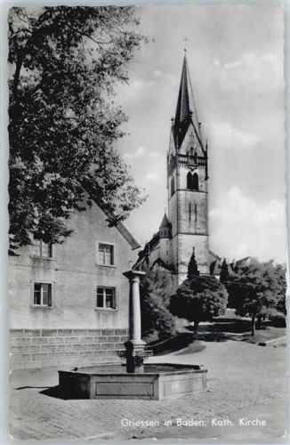 Grießen Kirche, Brunnen