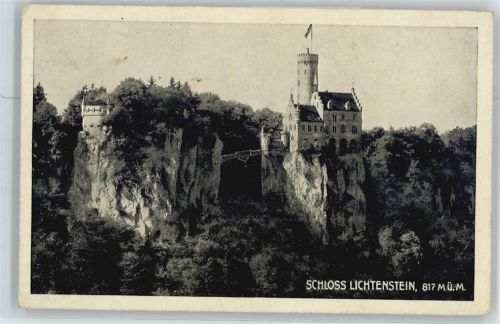 Lichtenstein Schloss Felsen