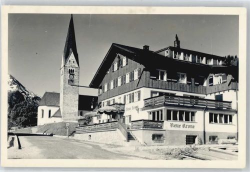 Mittelberg Kirche, Gasthof Neue Krone