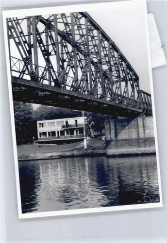 Bücken Foto mit Negativ, Brücke