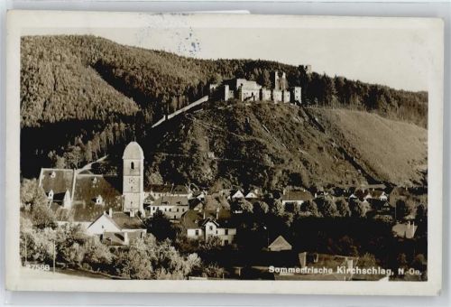 Kirchschlag Gesamtansicht, Burg
