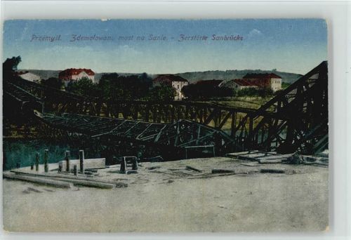 Zerstörte Sanbrücke