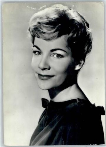 Ernest, Ingrid