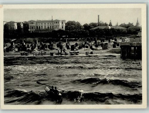 Zinnowitz Partie an der Seebrücke Strand Strandkörbe