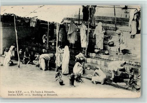 Serie XXV Nr. 1 - Bathing at Benares - Wäsche waschen