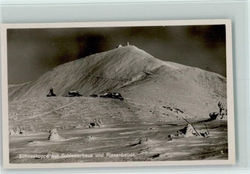 1938 Winter - Verlag Kleeberg Nr. 1, Schneekoppe mit Schlesierhaus und Riesenbaude , sehr gute Erhaltung AK