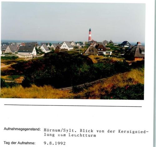 Hörnum Blick von der Kersigsiedlung zum Leuchtturm