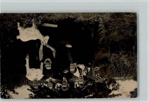1917 Familienfoto mit Schafe AK