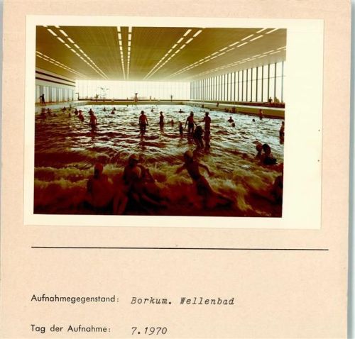 Borkum Wellenbad Innenaufnahme Foto montiert auf Karton