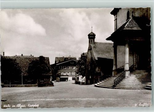 Weiler Kirchplatz Photo W. Roeßler