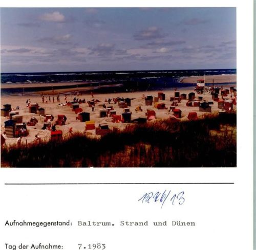 Baltrum Strand und Dünen Foto montiert auf Karton