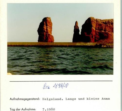 Helgoland Lange und kleine Anna Foto montiert auf Karton