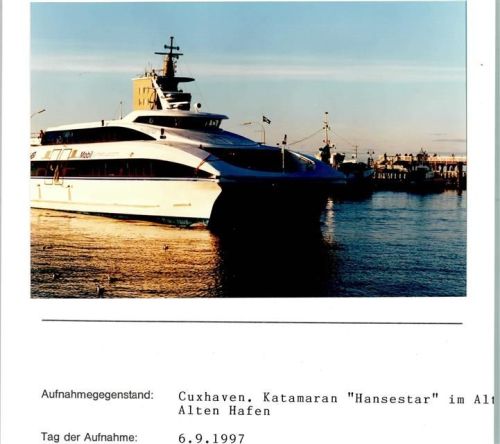 Cuxhaven Katamaran Hansestar im Alten Hafen Foto montiert auf Karton