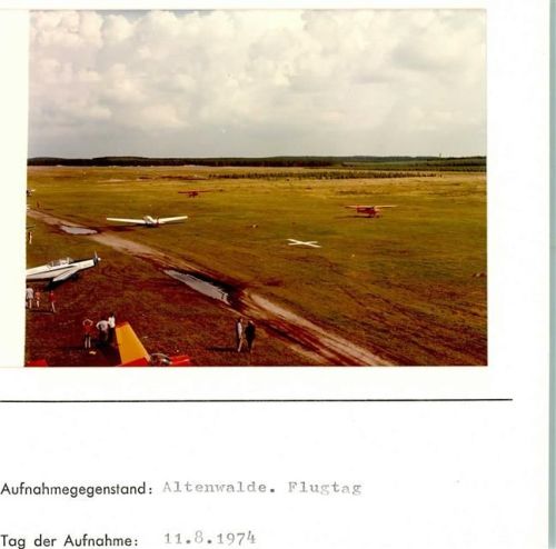 Altenwalde Segelflugplatz Flugtag Foto montiert auf Karton