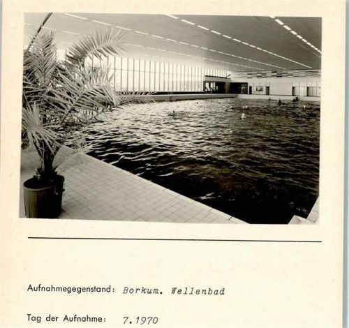 Borkum Wellenbad Innenaufnahme Foto montiert auf Karton