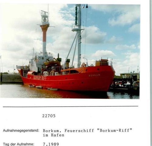 Borkum Feuerschiff Borkum-Riff im Hafen Foto montiert auf Karton