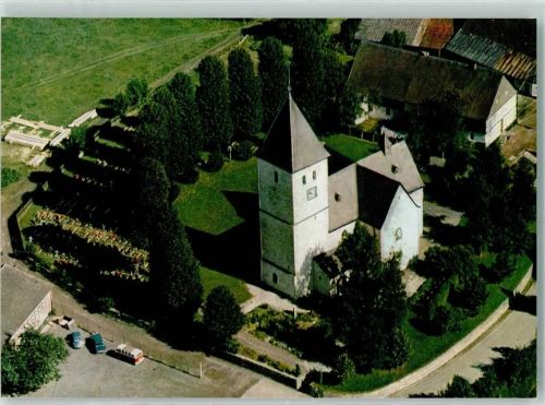 57392 W5948 Schmallenberg Gebrauchsspuren Rückseite mit Abschürfungen und Kleberesten Fliegeraufnahme Kath. Pfarrkirche St. Cyriacus Berghausen
