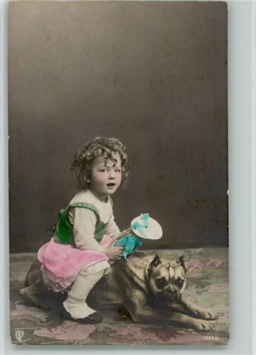 1907 handcoloriert Serie 1228-6 Mädchen mit einem Hund AK