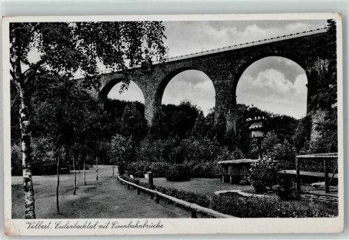 Velbert Eulenbachtal mit Eisebahnbrücke