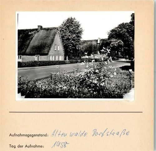 Altenwalde Dorfstraße Foto montiert auf Karton