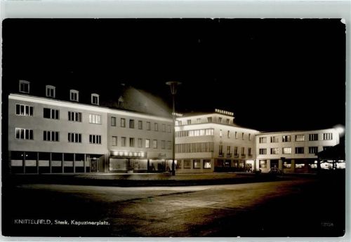 Knittelfeld 1957 Kapuzinerplatz Volkshaus Nachtaufnahme