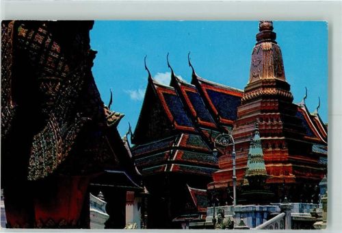 Bangkok Emerald Buddha Temple Flanked by Yak Gigant Demon and the Great Chedis on Mondop Platform