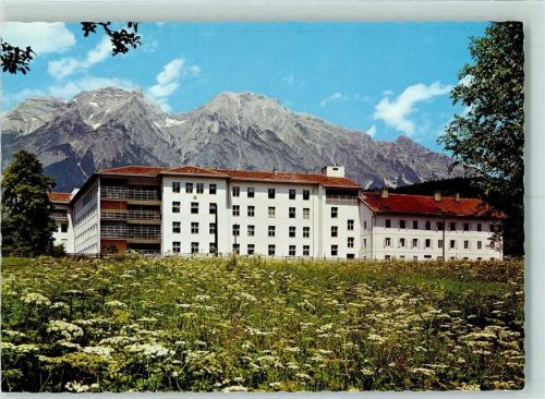 Hall Pflegeheim St.-Josefs-Institut