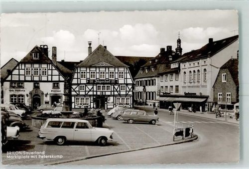 Brilon Marktplatz Peterskump