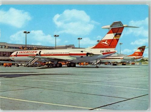 Schönefeld Flughafen Düsenmaschine IL 62