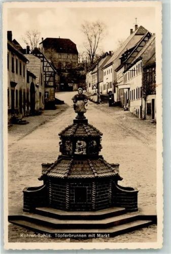 Kohren-Sahlis Töpferbrunnen Markt