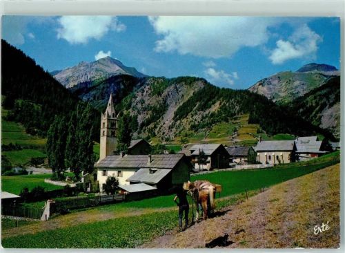 05350 Arvieux - Vallee du Queyras sur la route du Col d'Izoard