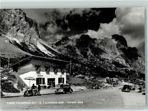 Cortina d'Ampezzo Gasthaus VW Käfer Passo Falzarego