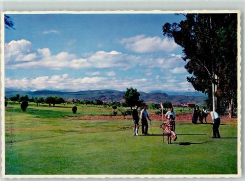 Oudtshoorn Golfplatz Golf Course - One of the towns many amenities