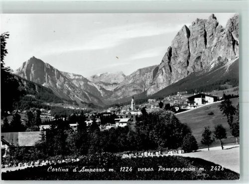 Cortina d'Ampezzo Kirche