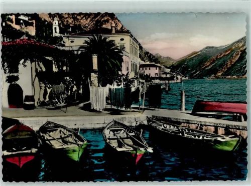 Limone sul Garda Il vecchio Ponte Ruderboot