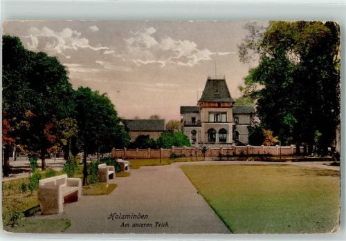 Holzminden Am unteren Teich Park Ruhebänke