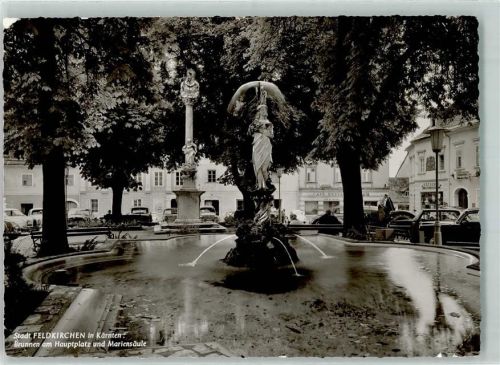 Feldkirchen Mariensäule Brunnen Hauptplatz
