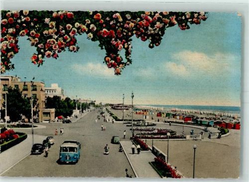 Rimini Panorama Spiaggia da Piazza Tripoli Omnibus Auto Motorroller
