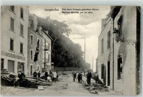 Longwy 1914 von einer Granate getroffene Häuser