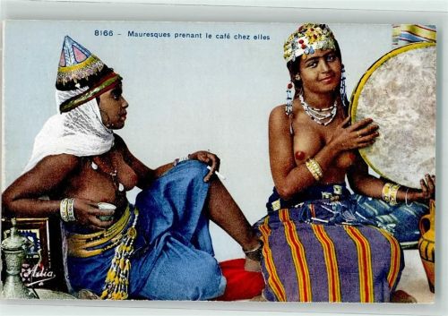 Nr. 8166 ADIA Photochromie Mauresques prenant le cafe chez elles Zigarette Kopfschmuck
