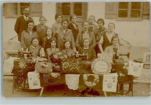 1920 - 1925 Singer Handarbeiten Berufsschule Gruppenfoto