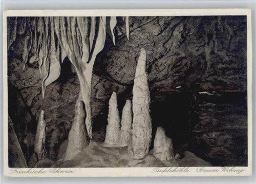 Fränk. Schweiz - Teufelshöhle , grosser Vorhang