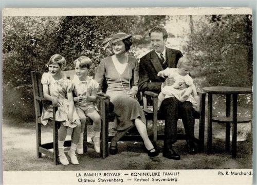 Die Königliche Familie Kasteel Stuyvenberg mit ihren Kindern
